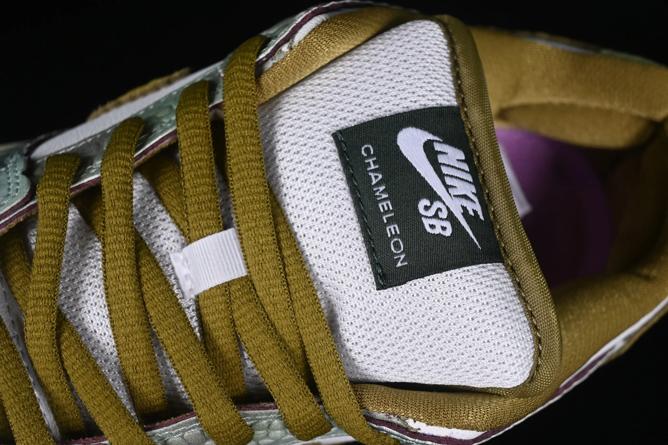 All Categories Nk SB Dunk Series Nk SB Dunk Low Low-top sneakers C version Alexis Sablone x Nk SB Dunk Low Reptile SB low-top casual sneakers HJ3386-300